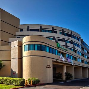 Doubletree By Hilton Fullerton Hotell Exterior photo