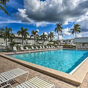 Fort Myers Condo With Pool - 9 Mi To Fort Myers Beach Exterior photo