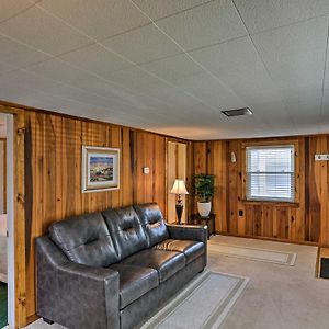 Home With Lake-View Deck By Camp Perry And Magee Marsh Port Clinton Exterior photo