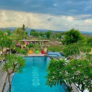 Odiyana Bali Retreat Hotell Banyuwedang Exterior photo