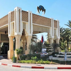 Ras El Ain Hotell Tozeur Exterior photo