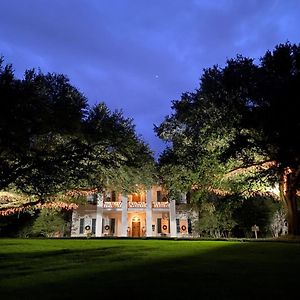 Monmouth Historic Inn Natchez Exterior photo