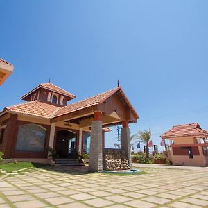 G S Resort Velankanni Exterior photo