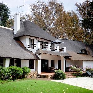 Toadbury Hall Country Hotel Johannesburg Exterior photo