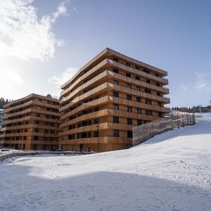 Edelweiss Stenna Cavorgia Lägenhet Flims Exterior photo