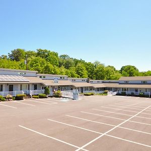 East Shore Lodging Hotell Hawley Exterior photo