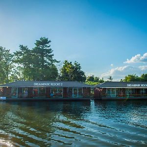 Dreampark Resort Kanchanaburi City Exterior photo