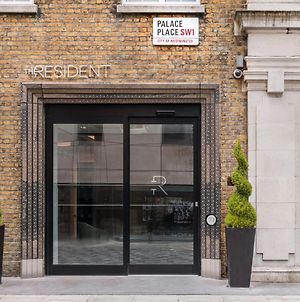 The Resident Victoria Hotell London Exterior photo