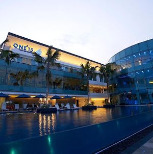 One15 Marina Sentosa Cove Singapore Hotell Exterior photo
