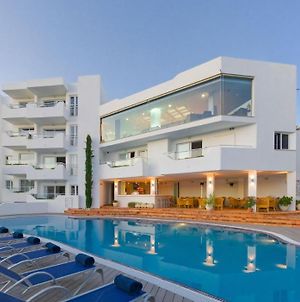 Ferrera Beach Suites & Apartments Cala D´Or Exterior photo