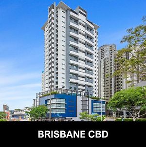 Republic Apartments Brisbane Exterior photo