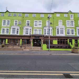 The Lawton Hotell Blackpool Exterior photo