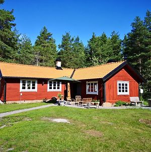 Smedjan cottage Enköping Exterior photo