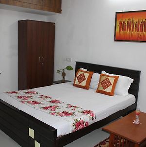 Friendlystay - Home Stay In Porur, Chennai Exterior photo