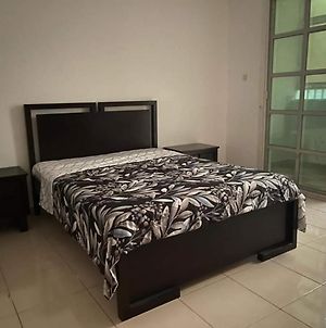 Furnished Hone Stay Villa With Attached Bathroom With Balcony Al Ain Exterior photo