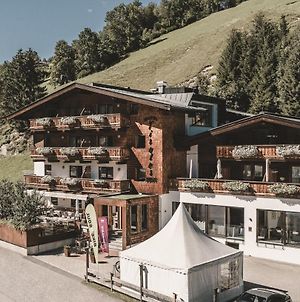 Hotel & Appartements Tiroler Buam Saalbach-Hinterglemm Exterior photo
