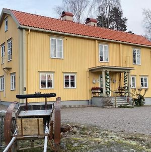 Vandrarhemmet Gammelgården Bengtsfors Exterior photo