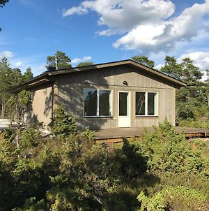 Ljugarnsstugor Villa Exterior photo