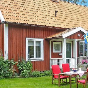 3 Person Holiday Home In Tystberga Exterior photo