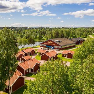 First Camp Moraparken - Dalarna Hotell Exterior photo