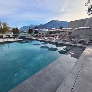 Le Pelican Hotell Annecy Exterior photo