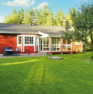 Awesome Home In Ambjornarp With Sauna, Wifi And 4 Bedrooms Exterior photo