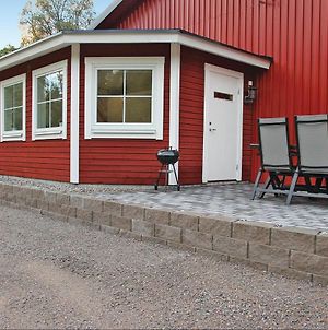 Beautiful Apartment In Habo With 2 Bedrooms And Wifi Mullsjö Exterior photo