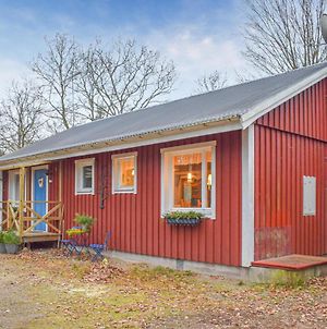 Nice Home In Vstra Torup With 2 Bedrooms And Wifi Västra Torup Exterior photo