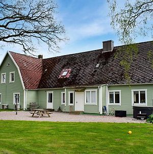 Amazing Home In Hssleholm With 4 Bedrooms And Wifi Hässleholm Exterior photo