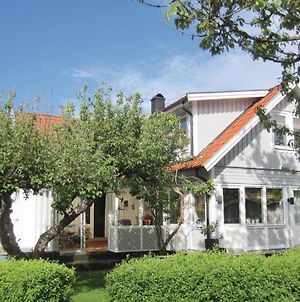 Holiday home Västra Frölunda 50 with Sauna Göteborg Exterior photo