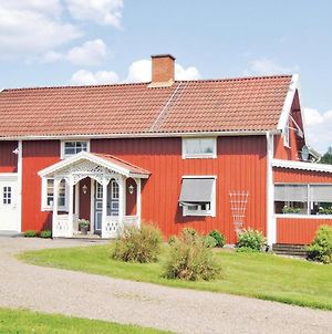 Amazing Home In Nssj With 4 Bedrooms And Wifi Nässjö Exterior photo