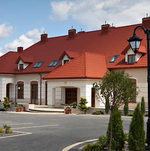 Hotel Trzy Roze Lublin Exterior photo