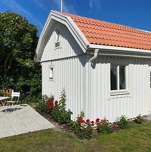 Nybyggt Attefallshus på Ängö i Kalmar Villa Exterior photo