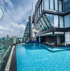 The Continent Hotel Bangkok By Compass Hospitality - Sha Extra Plus Exterior photo
