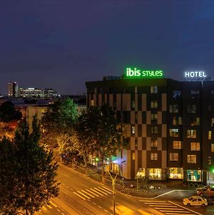 Ibis Styles Bucharest Erbas Hotell Exterior photo