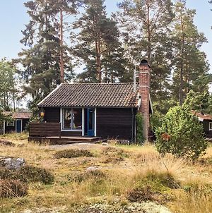 Beautiful Home In Kersberga With Sauna And 4 Bedrooms Åkersberga Exterior photo