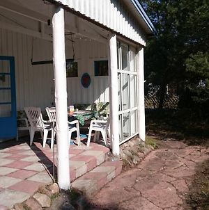 Cozy cottage 250 m from Kämpinge beach Höllviken Exterior photo