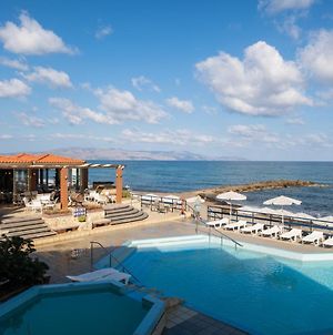 Haris Hotell Agia Marina Exterior photo