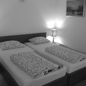 Prenociste Zan Hotell Sarajevo Room photo