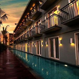 Frii Bali Echo Beach Hotell Canggu Exterior photo