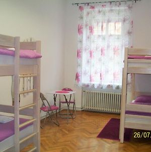 Hostel Chameleon Zagreb Room photo