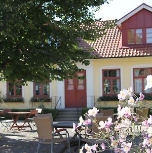 Blåsingsborgs Gårdshotell Kivik Exterior photo
