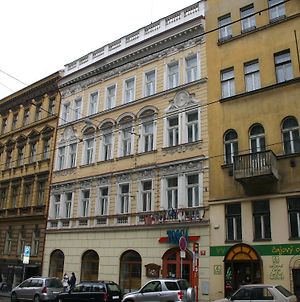 Ea Hotel Tosca Prag Exterior photo