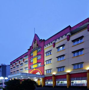 Hotel Nalendra Bandung Exterior photo