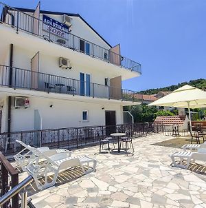 Apartments And Rooms Iva Trogir Exterior photo