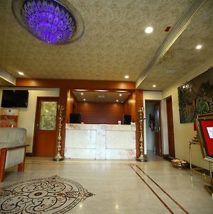 Metro Grand Hotel Chennai Exterior photo