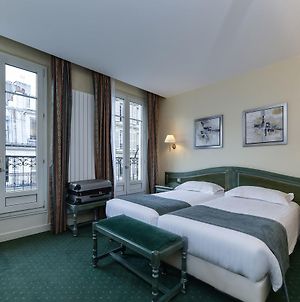 Hotel Du Pre Paris Exterior photo