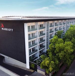 Marriott Suites Pune Exterior photo
