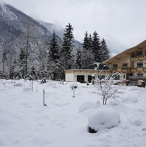 Chalet Amadeus Mayrhofen Zillertal Tirol Hotell Exterior photo
