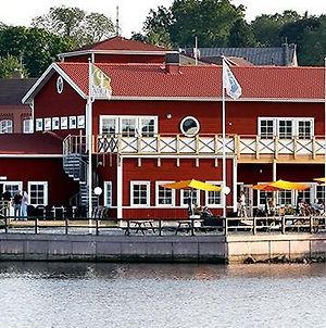 Badholmen Restaurang & Rum Oskarshamn Exterior photo